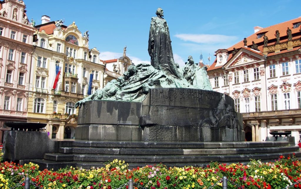 il monumento dedicato a Jan Hus